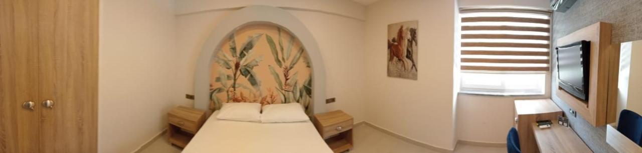 Side Leon Otel Exterior photo